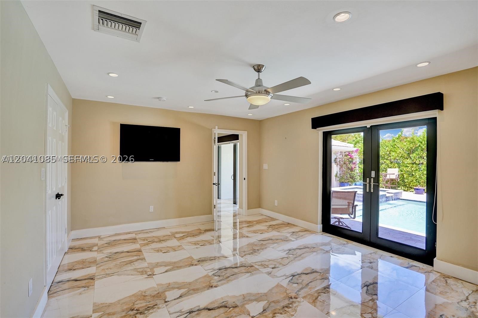 2255 NE 120th St, North Miami FL 33181