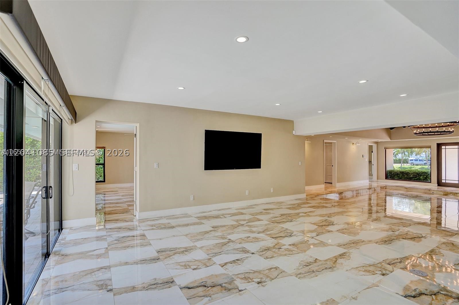 2255 NE 120th St, North Miami FL 33181
