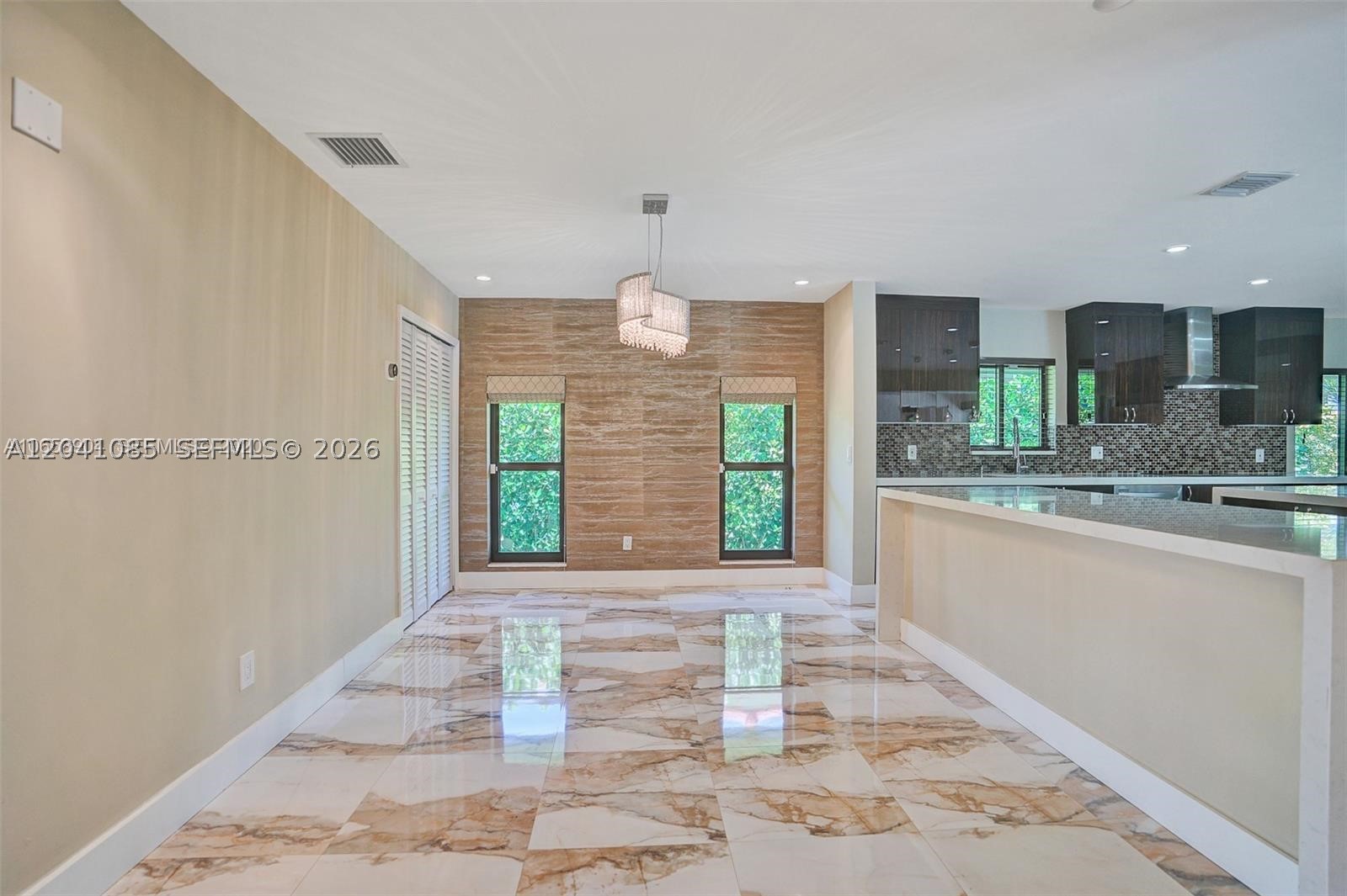 2255 NE 120th St, North Miami FL 33181