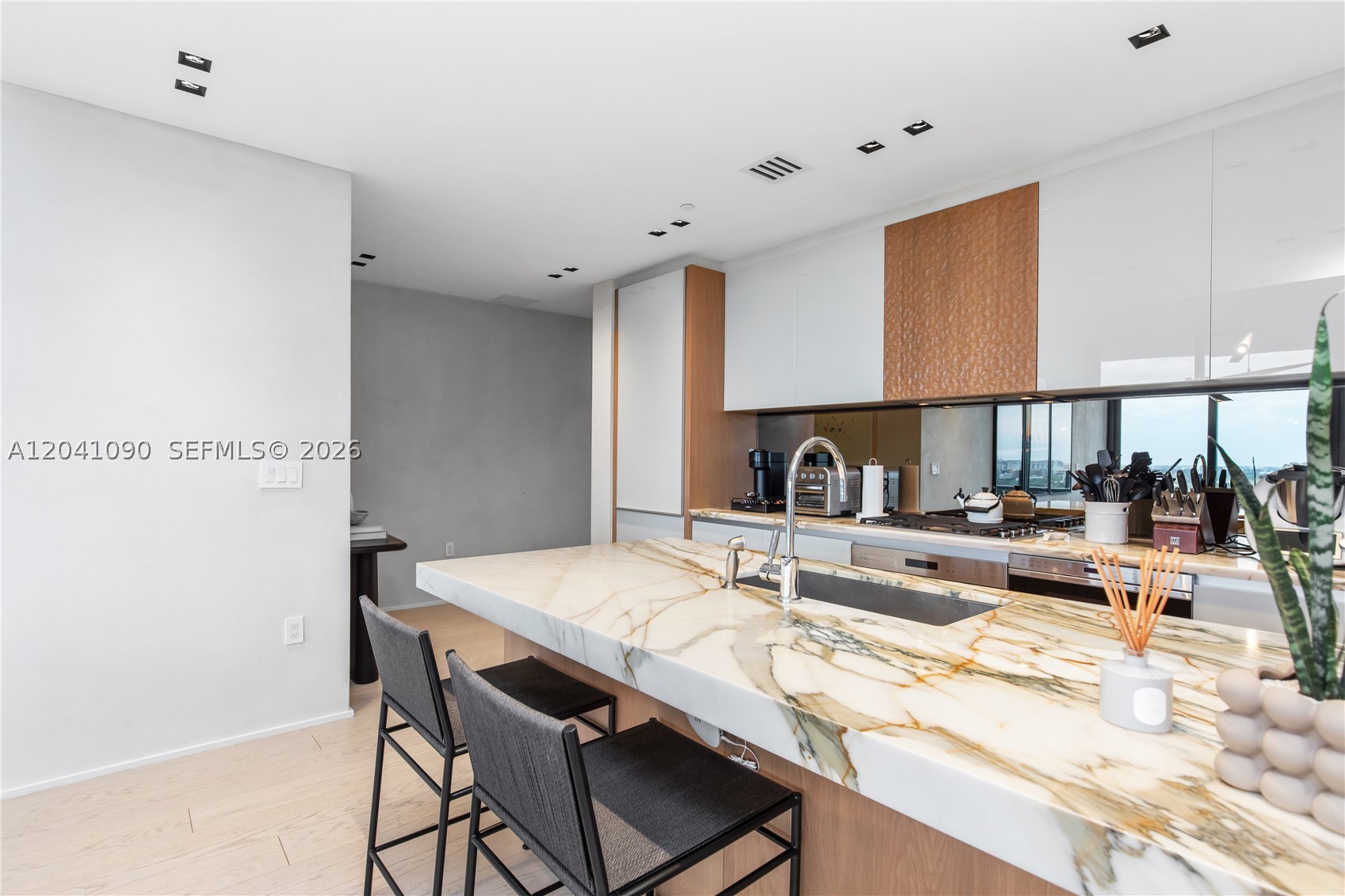 2831 S Bayshore Dr #2006, Coconut Grove FL 33133