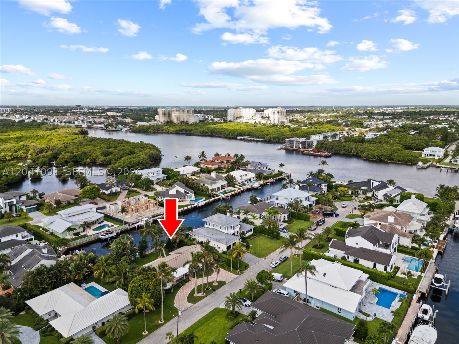 18 Eleuthera Dr, Ocean Ridge FL 33435