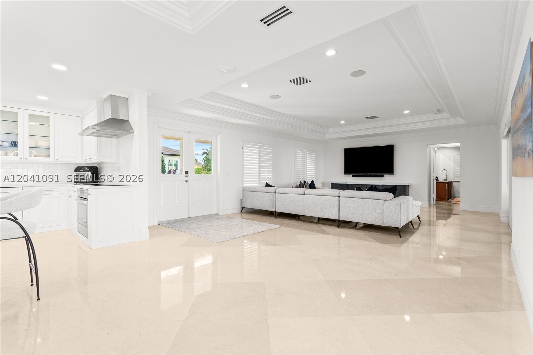 18 Eleuthera Dr, Ocean Ridge FL 33435