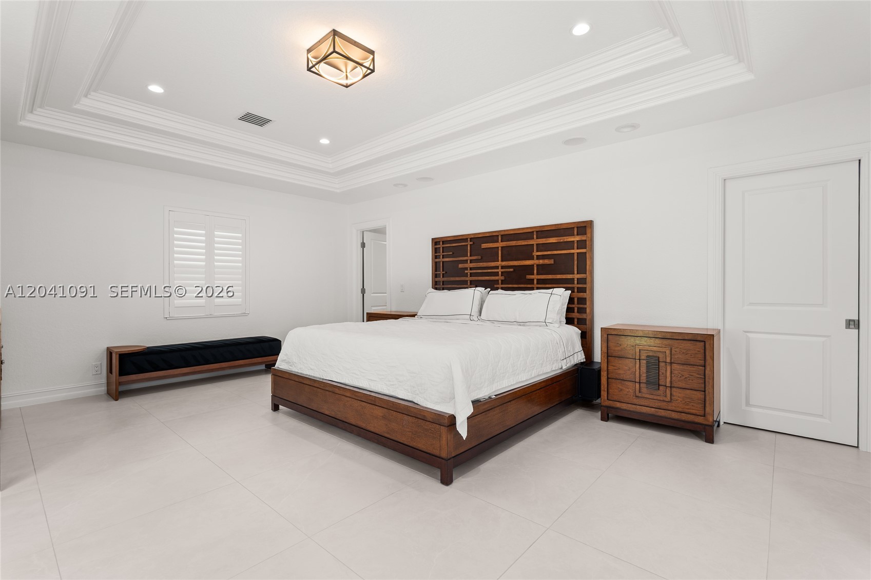 18 Eleuthera Dr, Ocean Ridge FL 33435