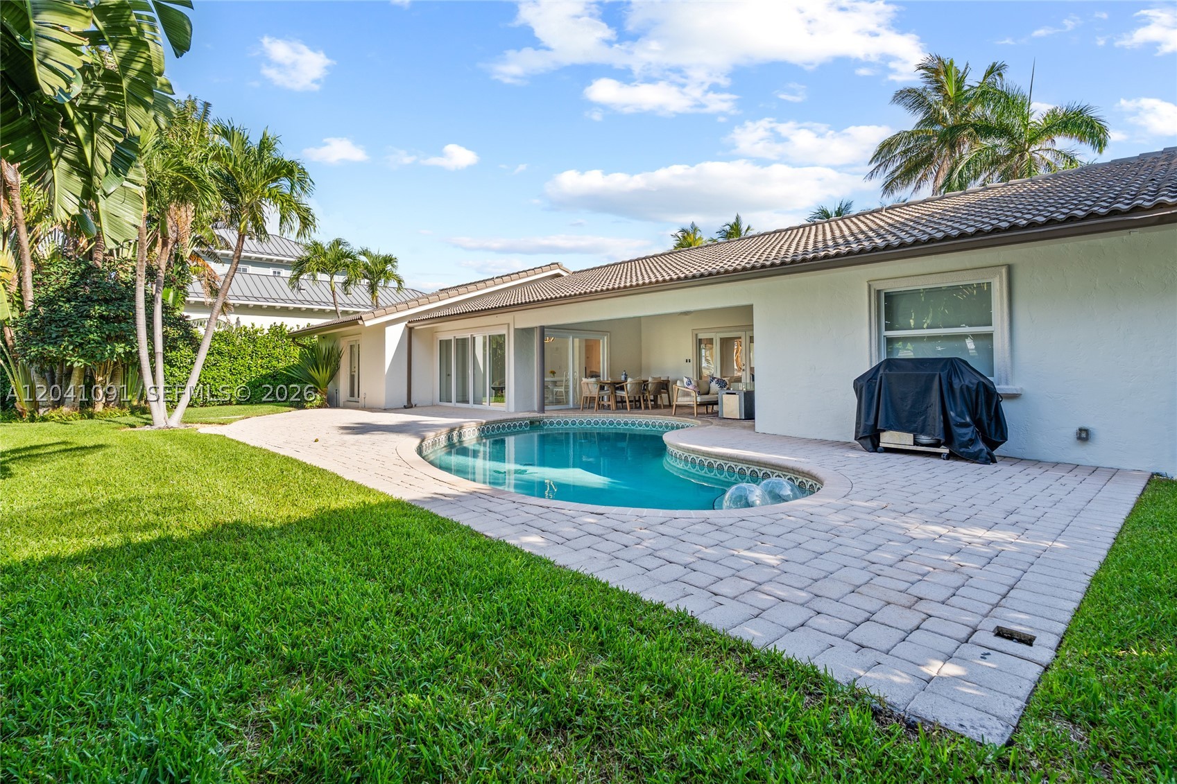 18 Eleuthera Dr, Ocean Ridge FL 33435