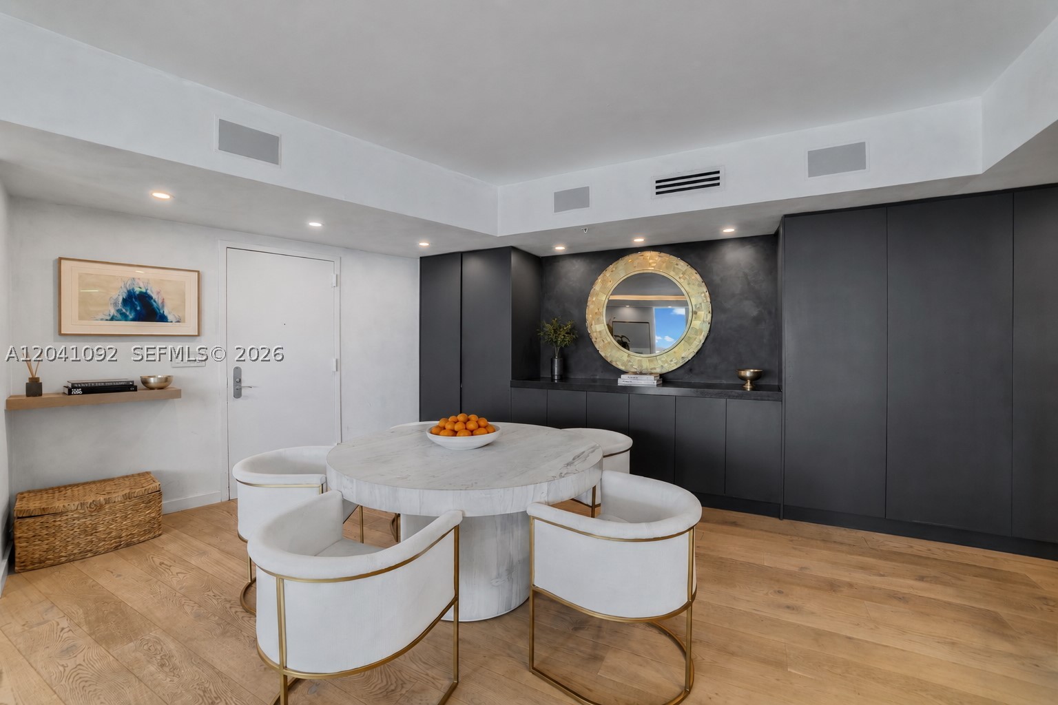 400 Alton Rd #1206, Miami Beach FL 33139