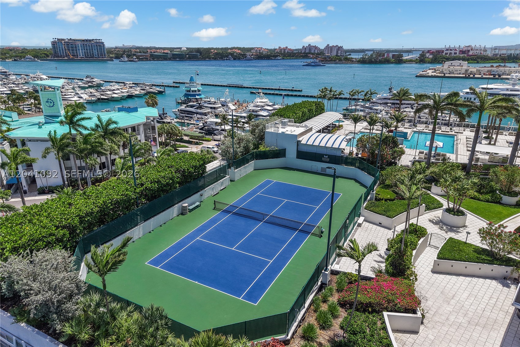 400 Alton Rd #1206, Miami Beach FL 33139