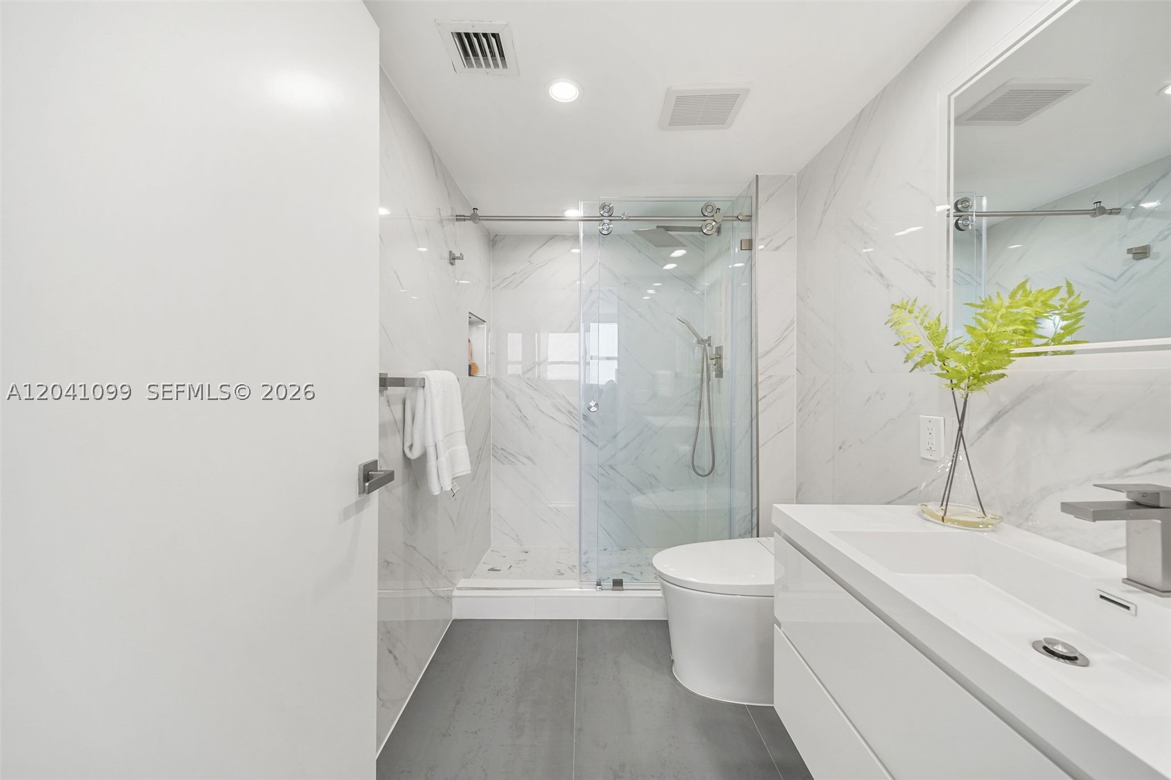 650 West Ave #1908, Miami Beach FL 33139