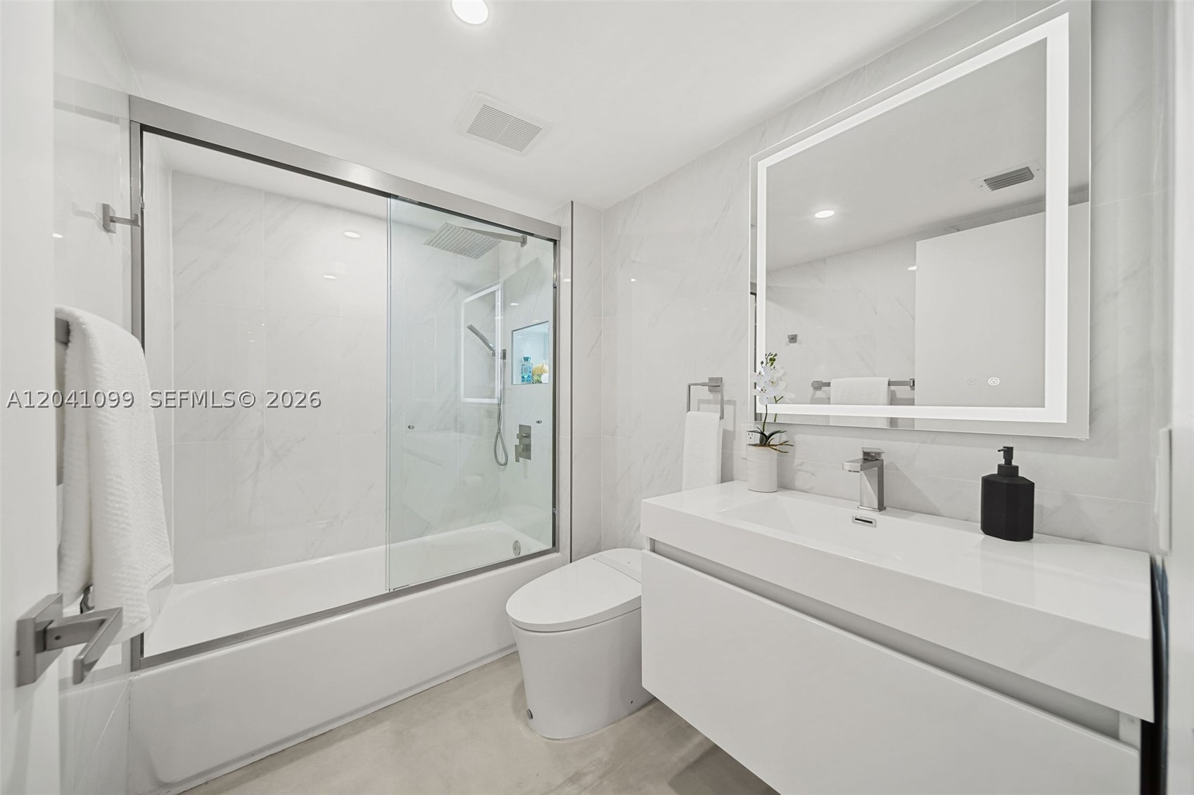 650 West Ave #1908, Miami Beach FL 33139