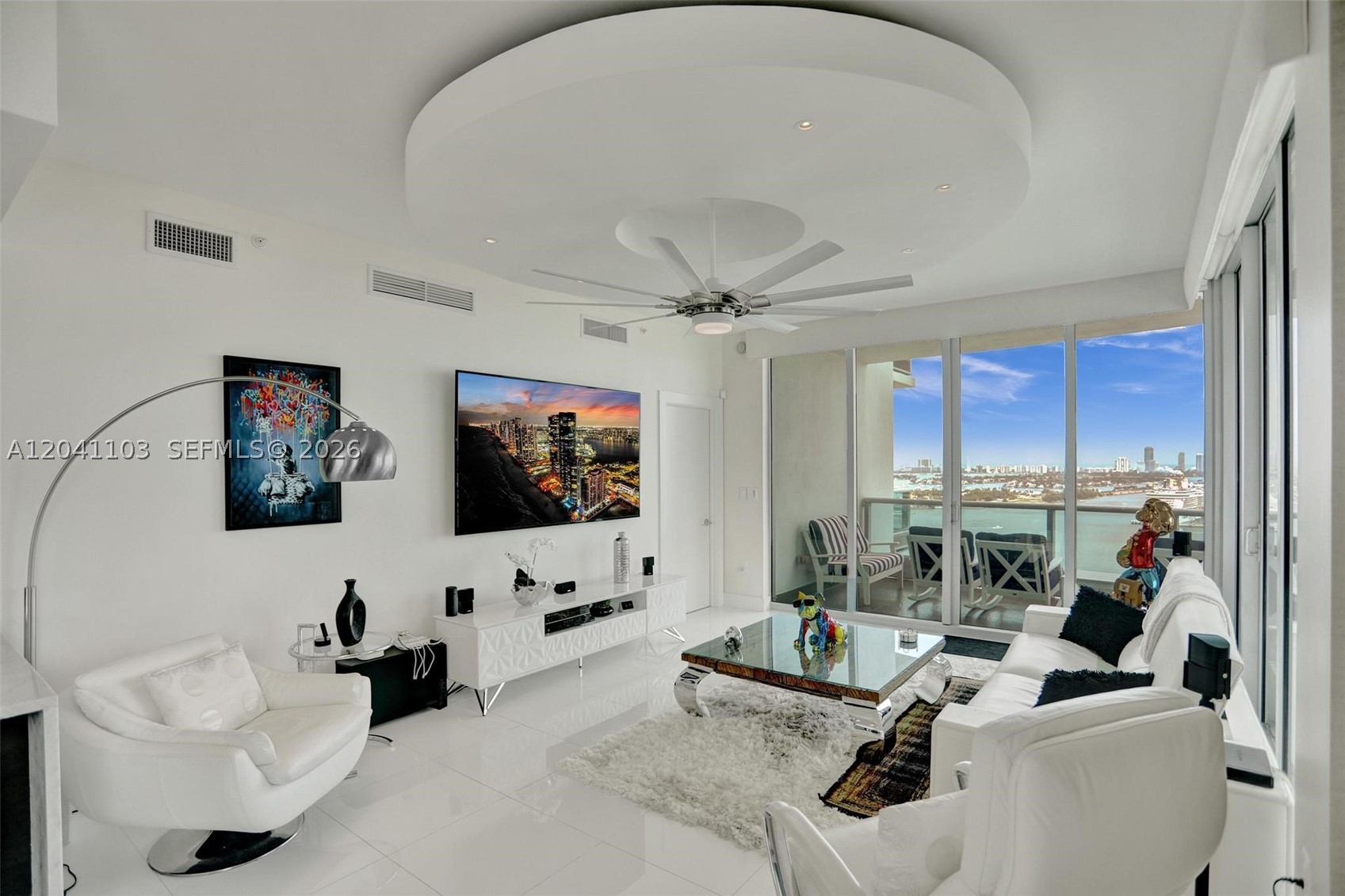 900 Biscayne Blvd #2901, Miami FL 33132