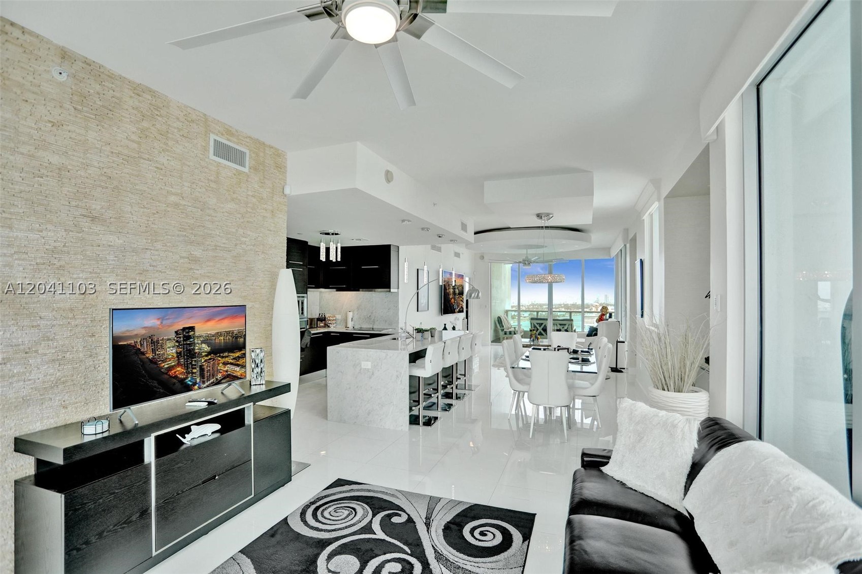 900 Biscayne Blvd #2901, Miami FL 33132