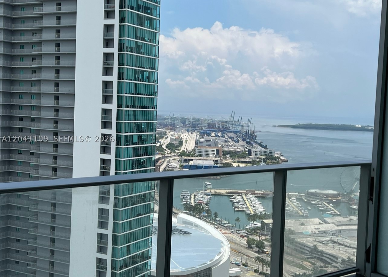 851 NE 1st Ave #3803, Miami FL 33132