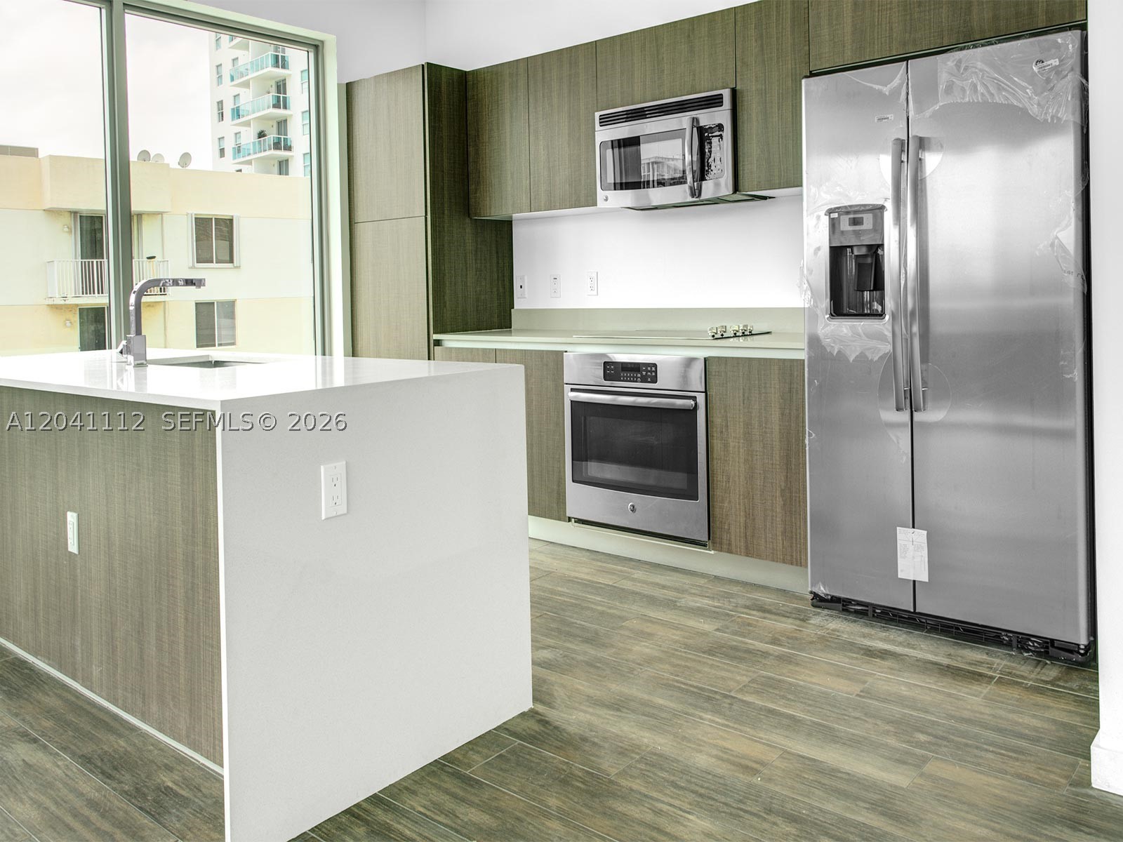 1600 SW 1st Ave #401, Miami FL 33129