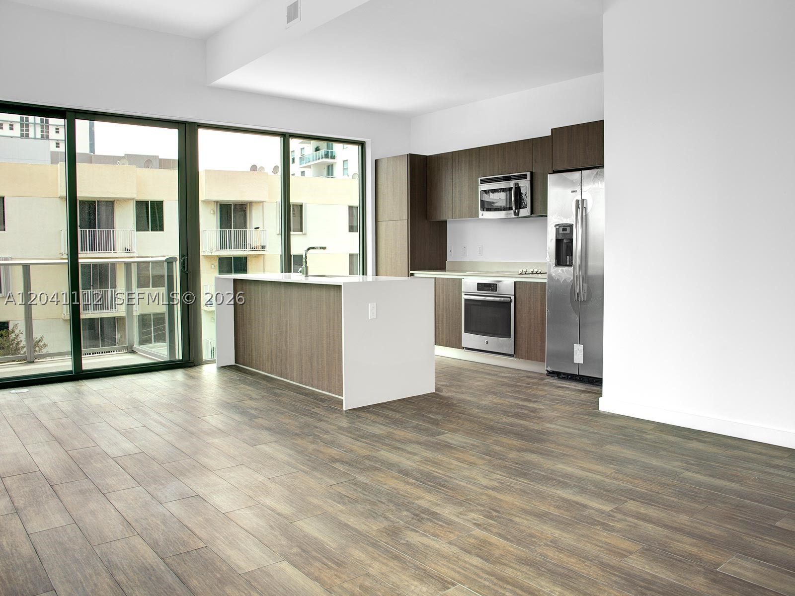 1600 SW 1st Ave #401, Miami FL 33129