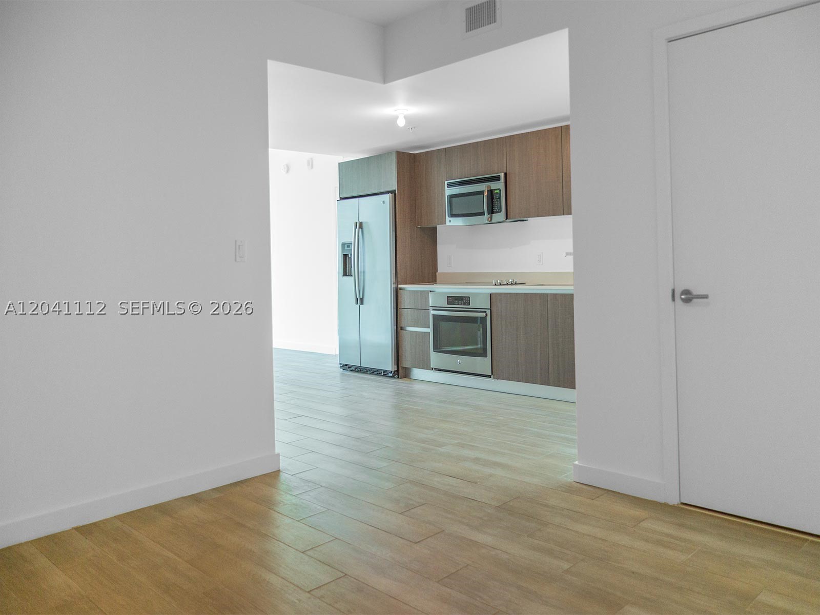 1600 SW 1st Ave #401, Miami FL 33129