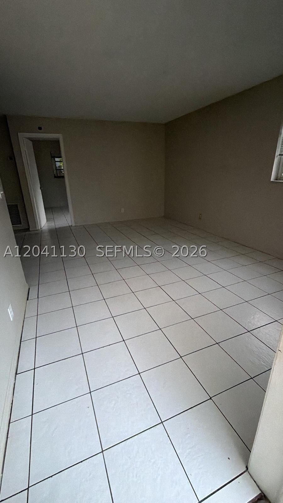 314 S J St #4, Lake Worth FL 33460