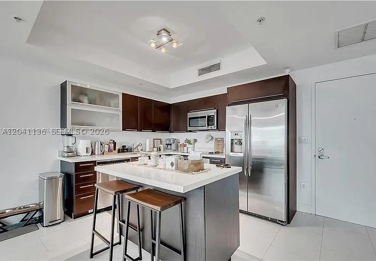 90 SW 3rd St #3211, Miami FL 33130