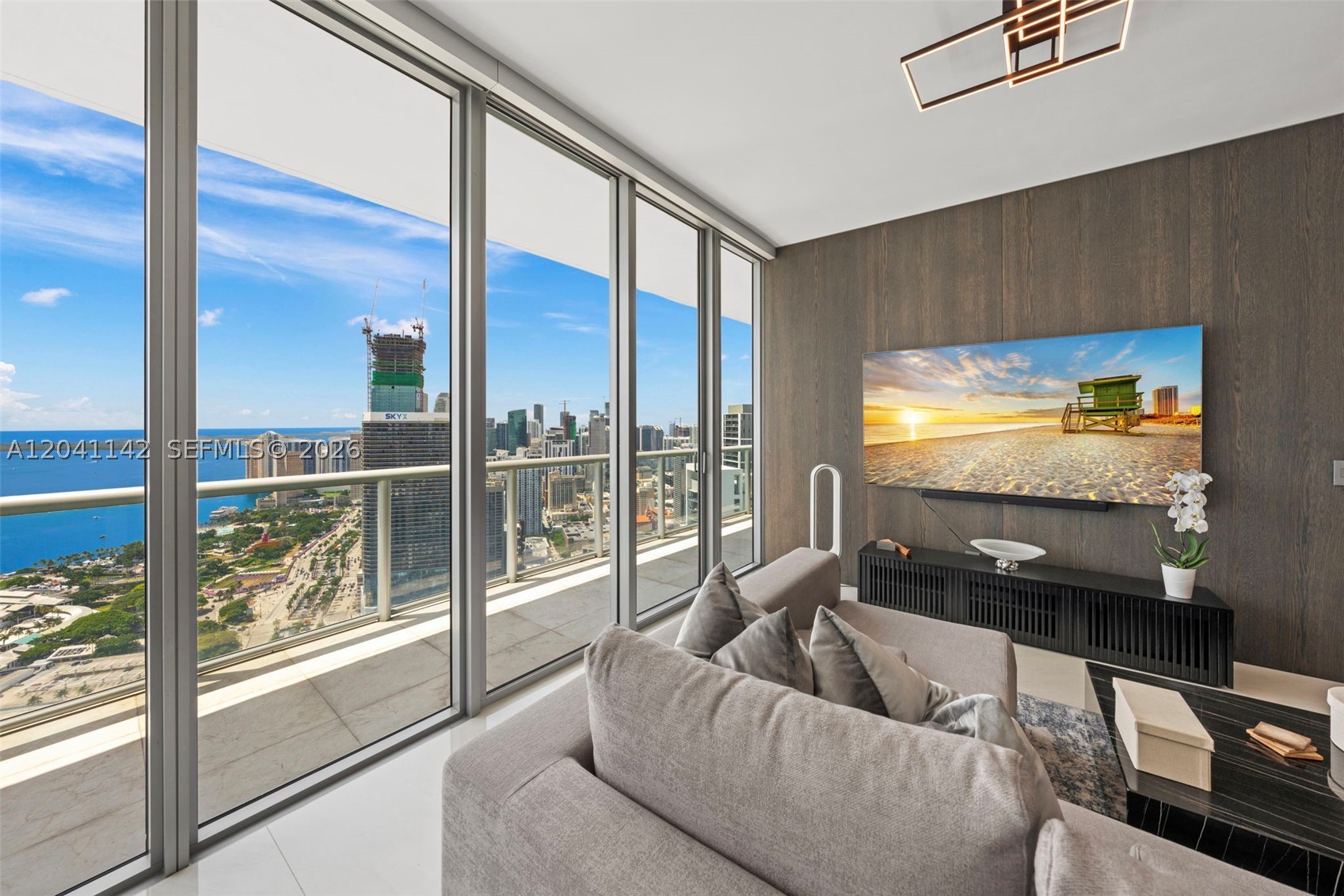 888 Biscayne Blvd #5404, Miami FL 33132