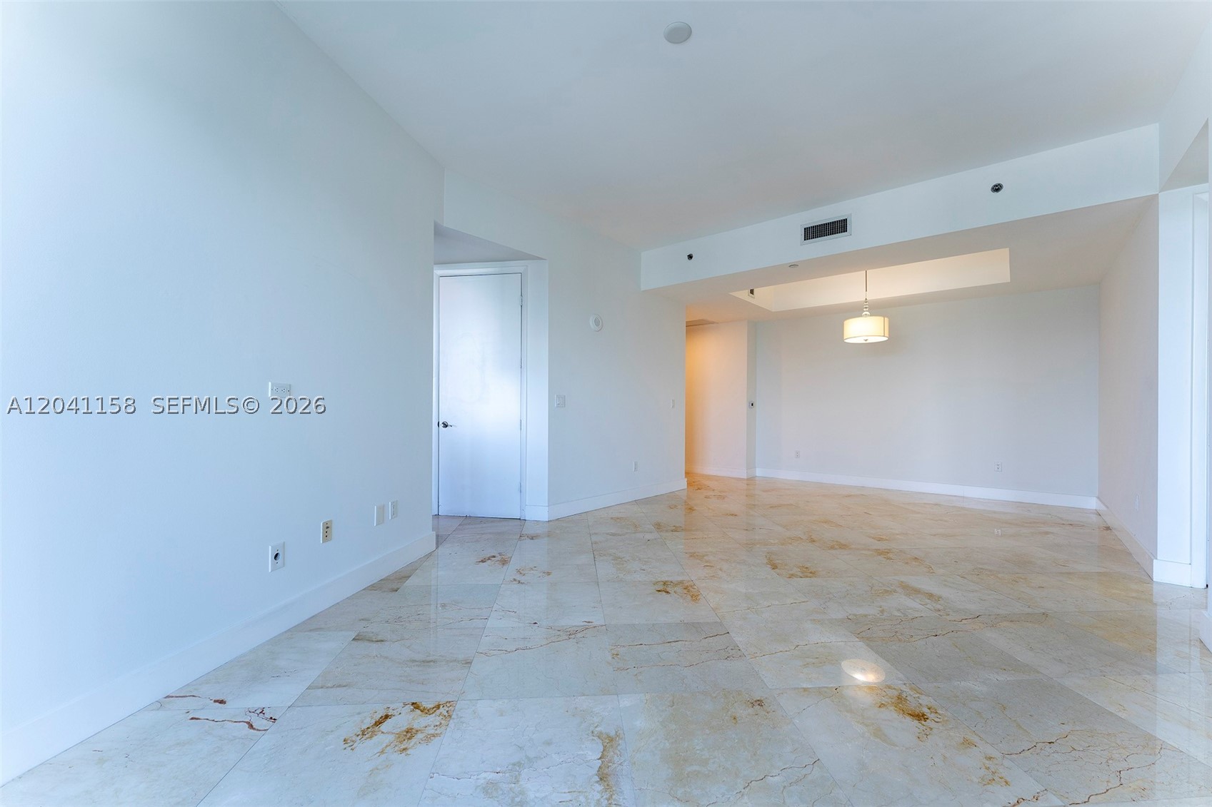 15901 Collins Ave #2805, Sunny Isles Beach FL 33160