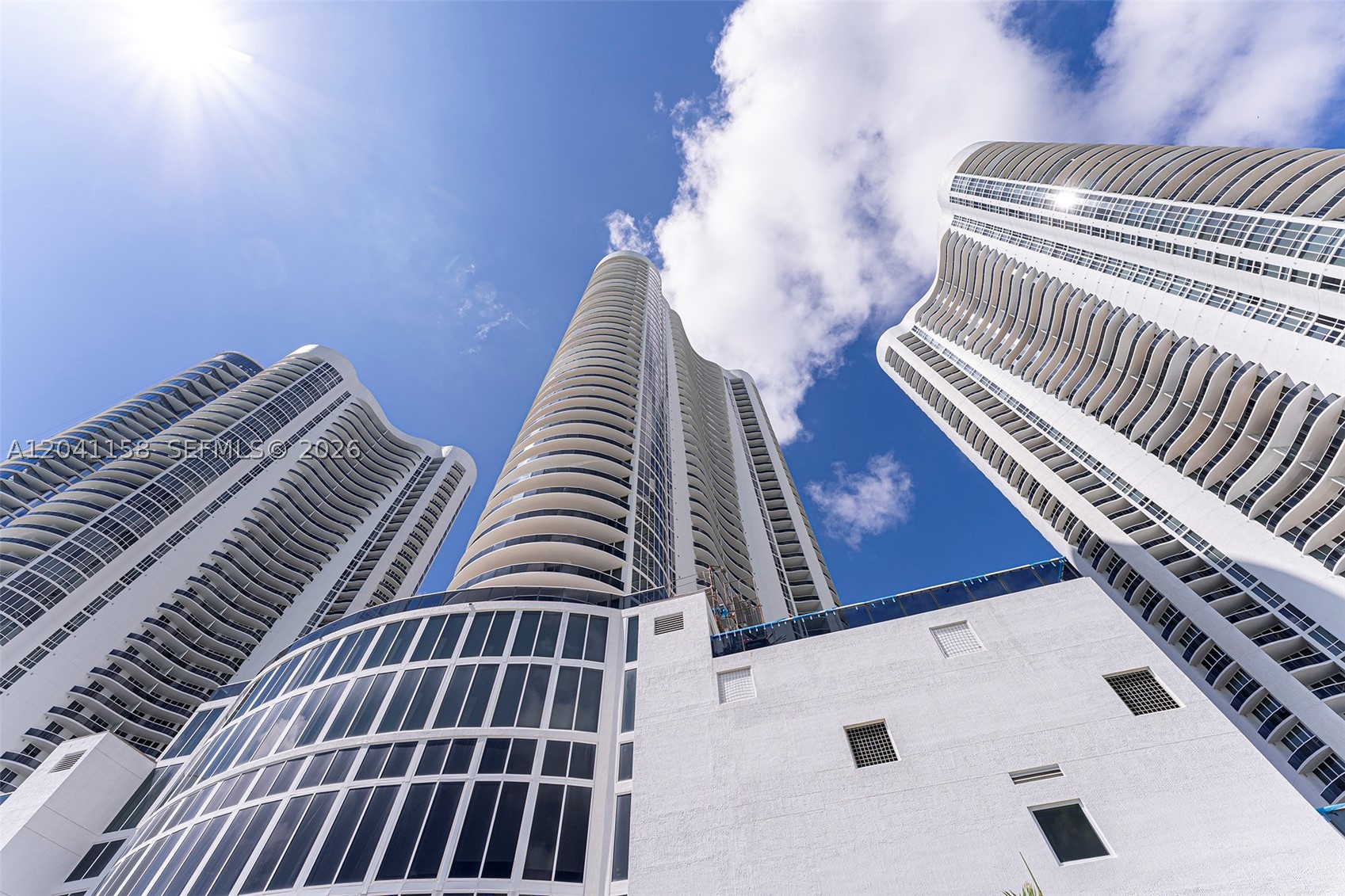 15901 Collins Ave #2805, Sunny Isles Beach FL 33160