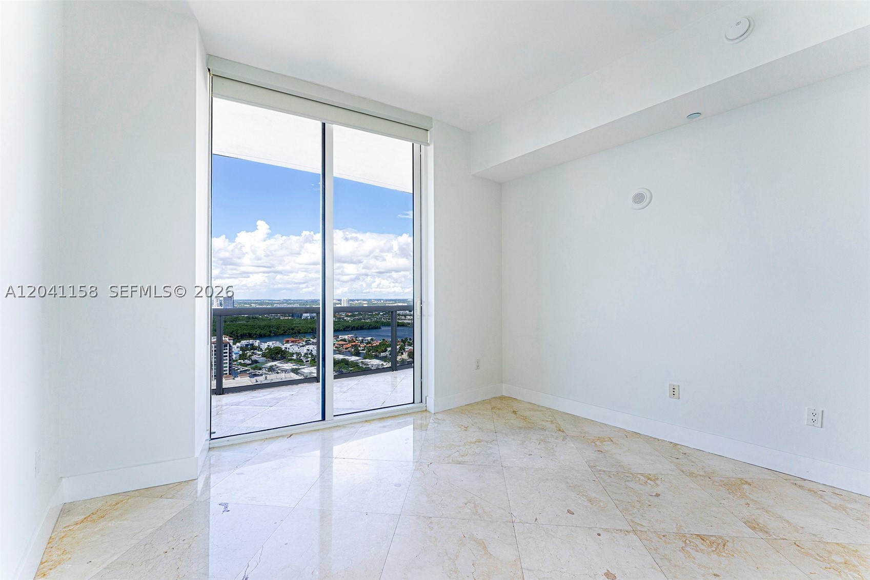 15901 Collins Ave #2805, Sunny Isles Beach FL 33160