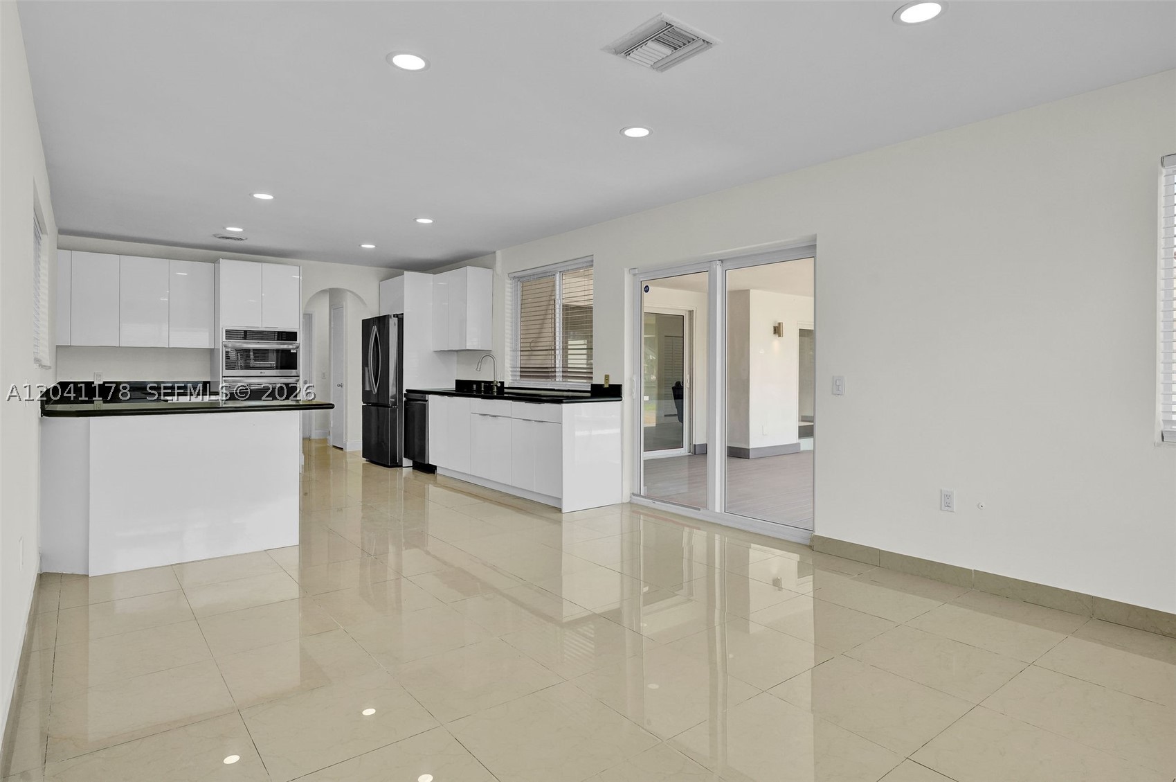 16453 NE 33rd Ave, North Miami Beach FL 33160