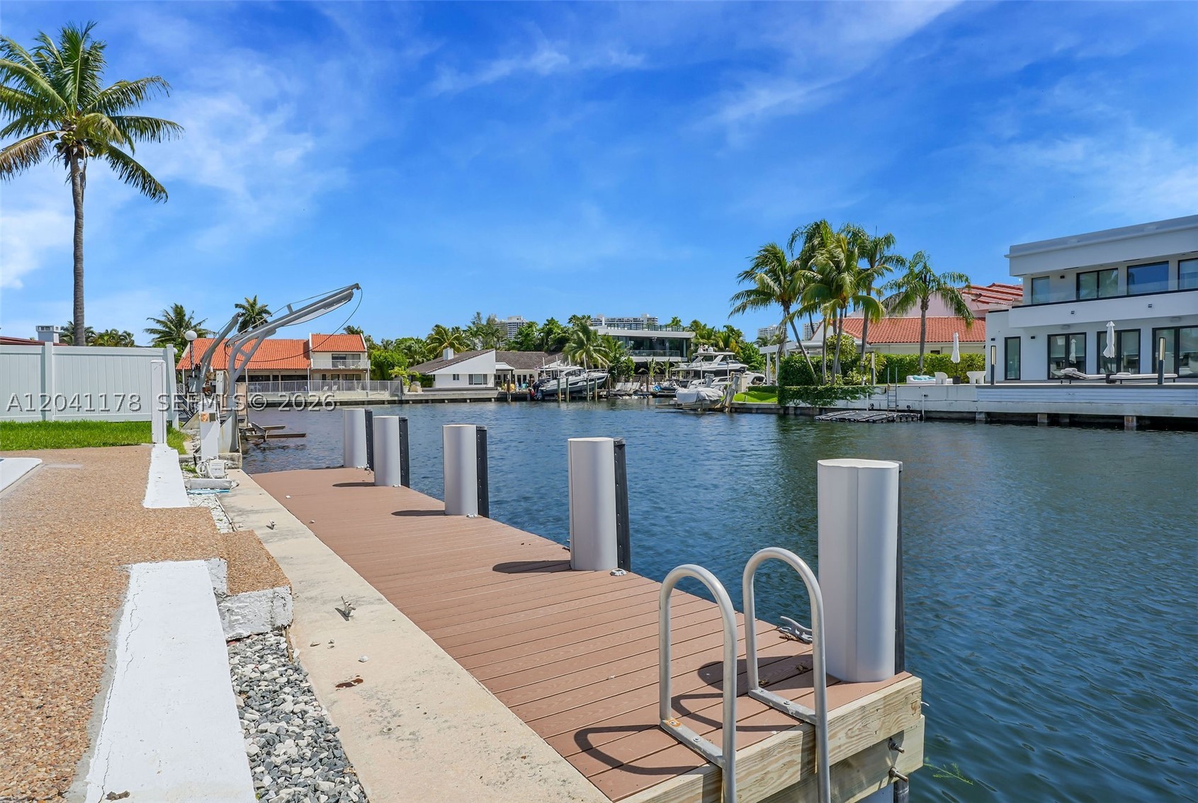 16453 NE 33rd Ave, North Miami Beach FL 33160