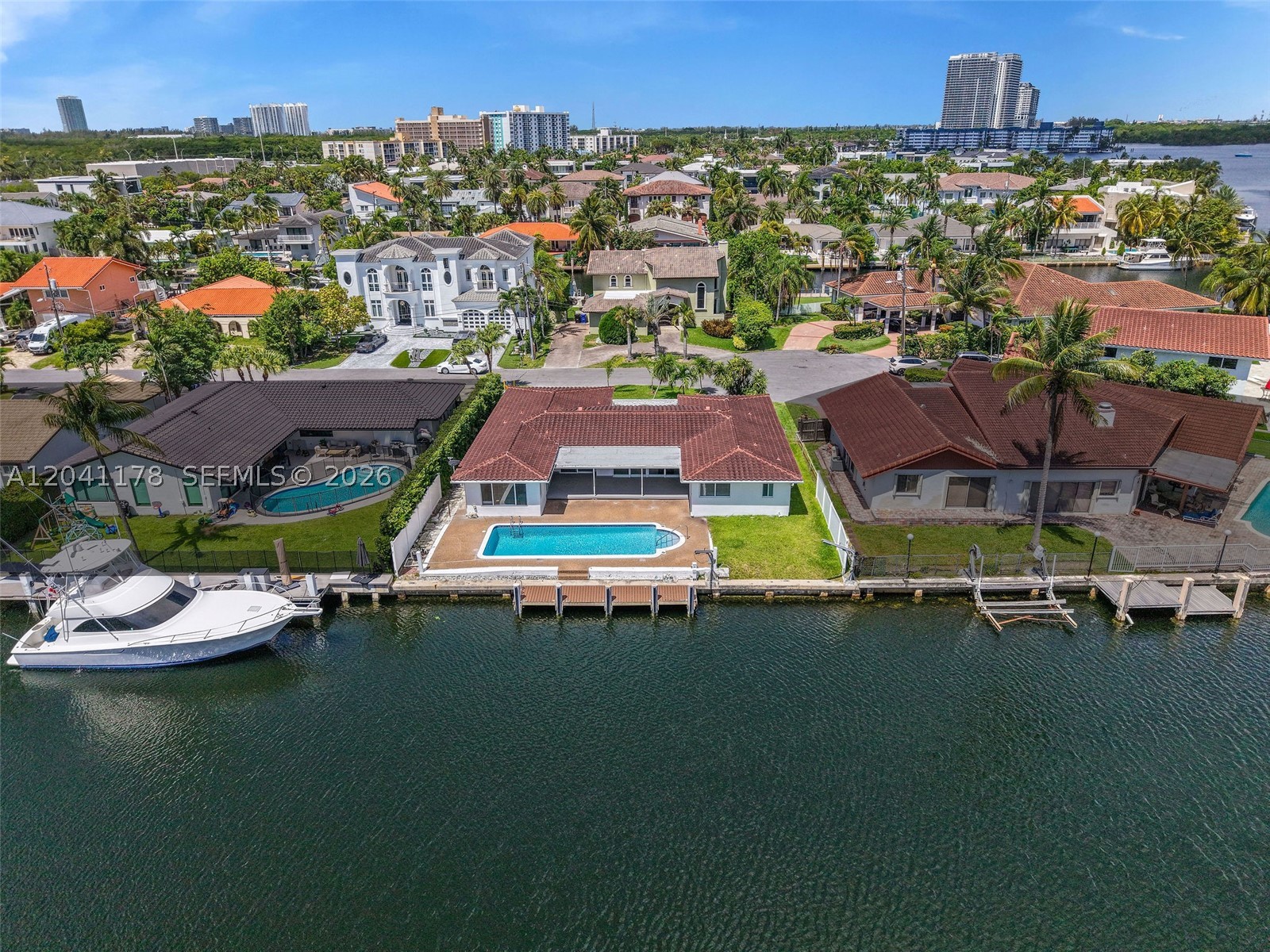 16453 NE 33rd Ave, North Miami Beach FL 33160