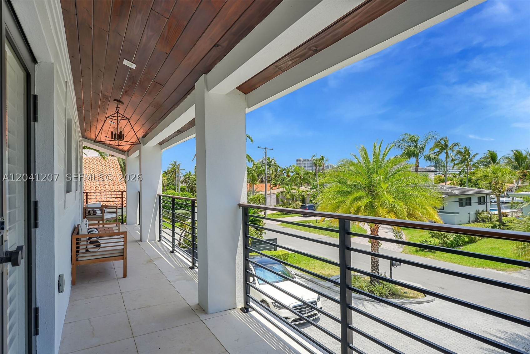 16416 NE 32nd Ave, North Miami Beach FL 33160