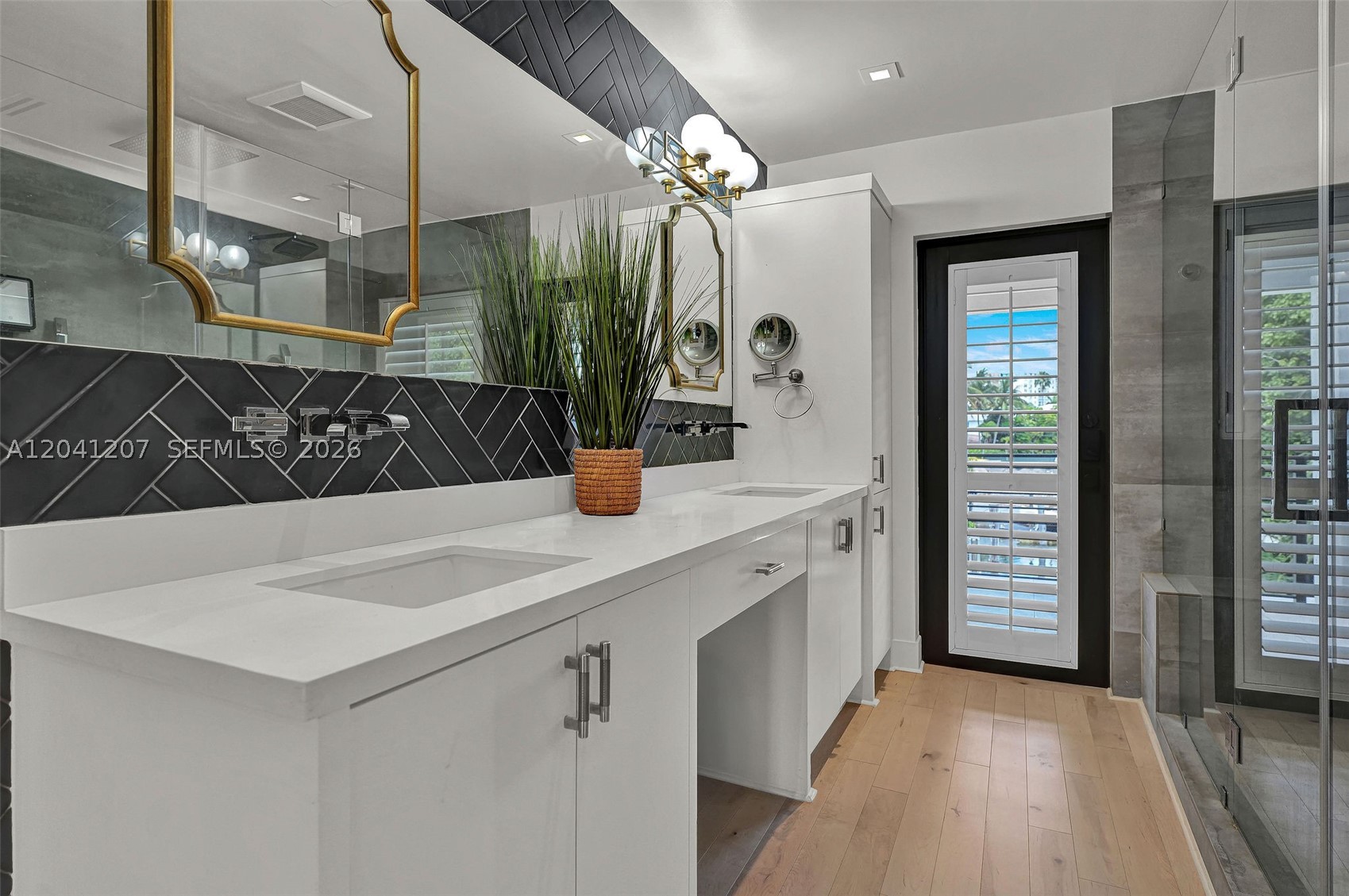 16416 NE 32nd Ave, North Miami Beach FL 33160