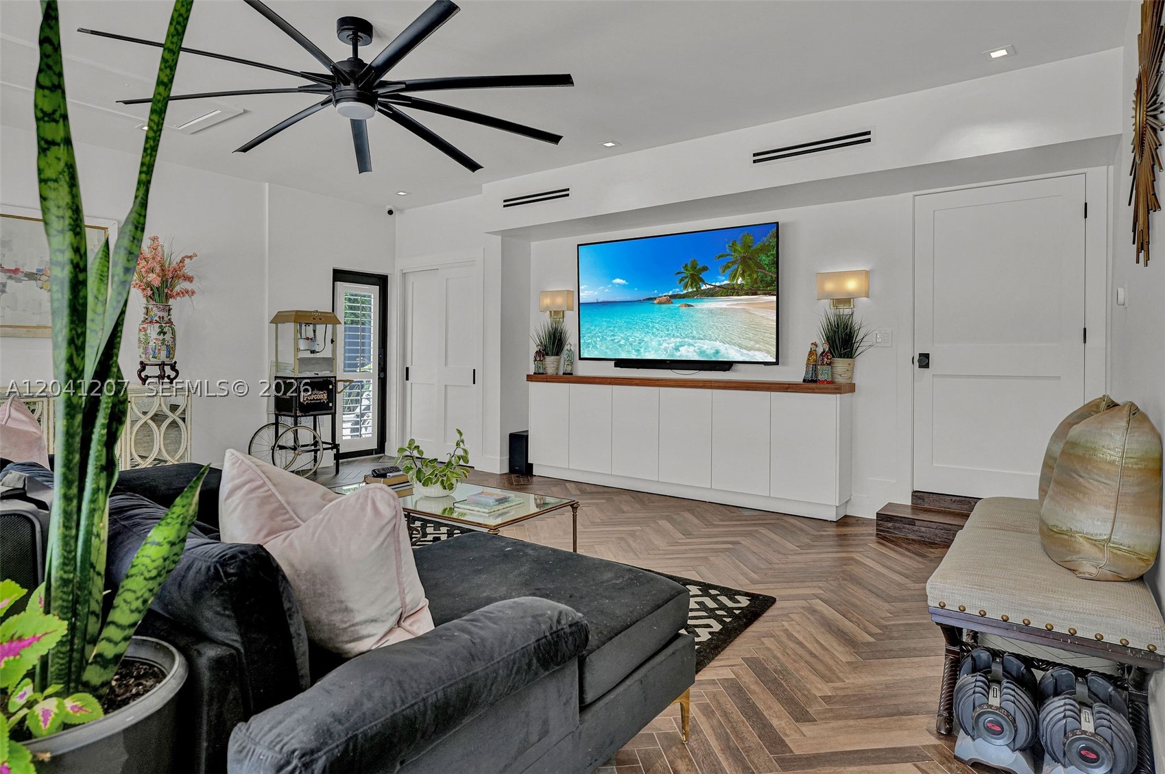 16416 NE 32nd Ave, North Miami Beach FL 33160