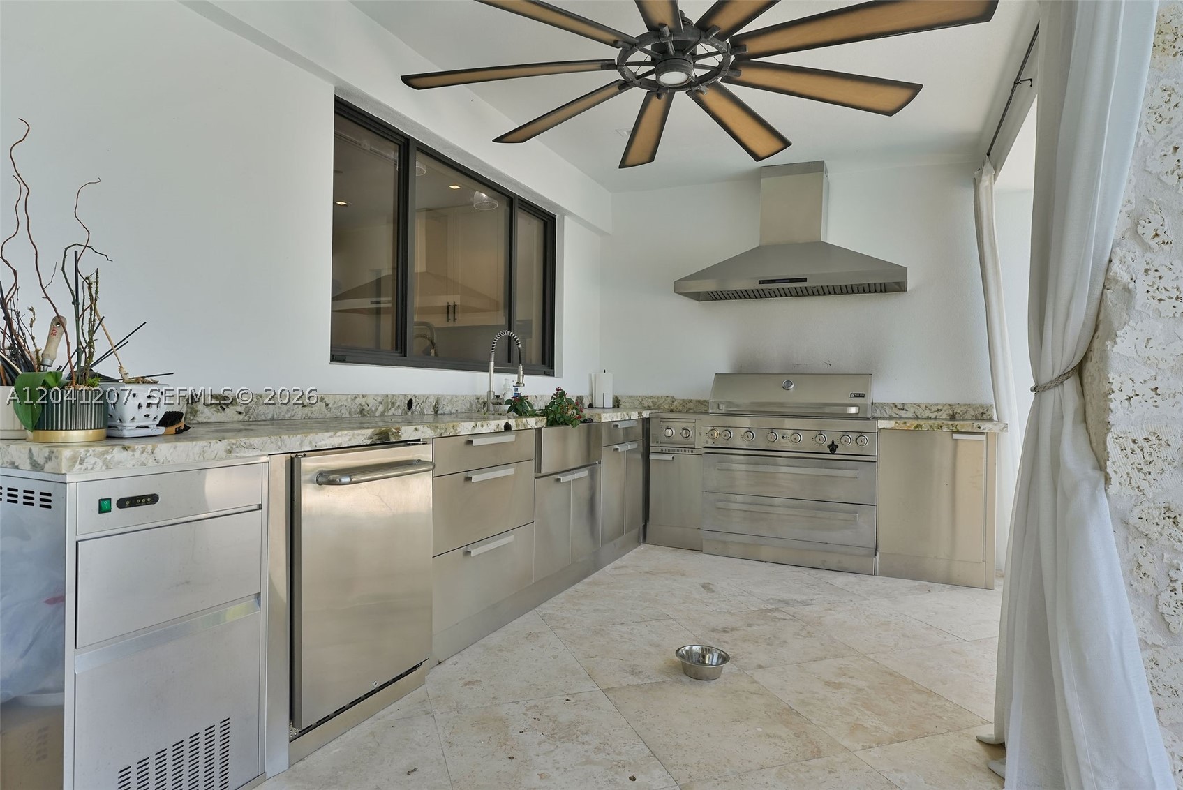 16416 NE 32nd Ave, North Miami Beach FL 33160