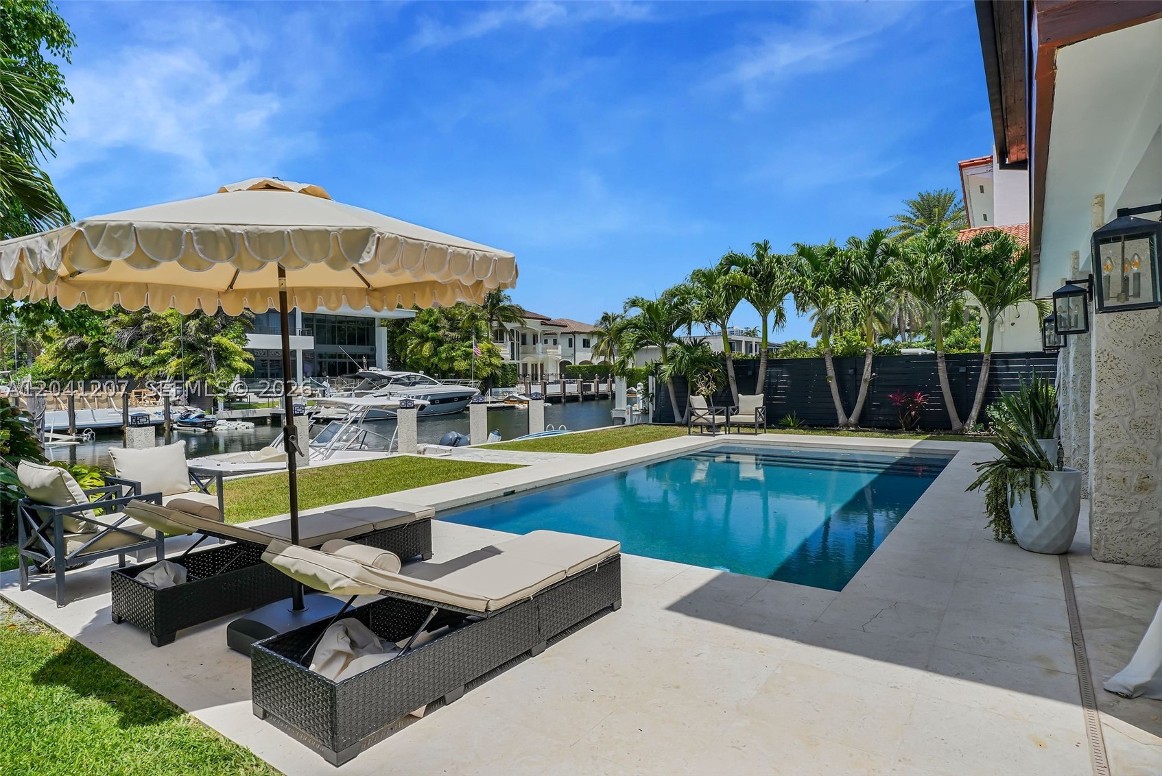 16416 NE 32nd Ave, North Miami Beach FL 33160