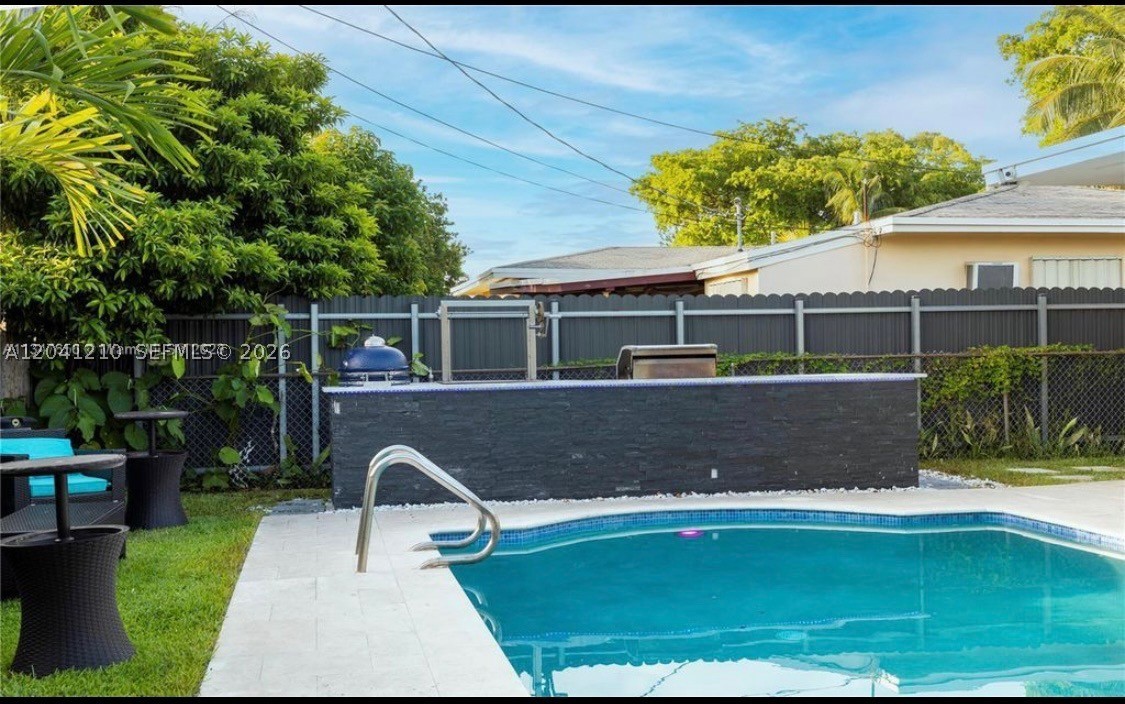 16100 NE 9th Ct, North Miami Beach FL 33162