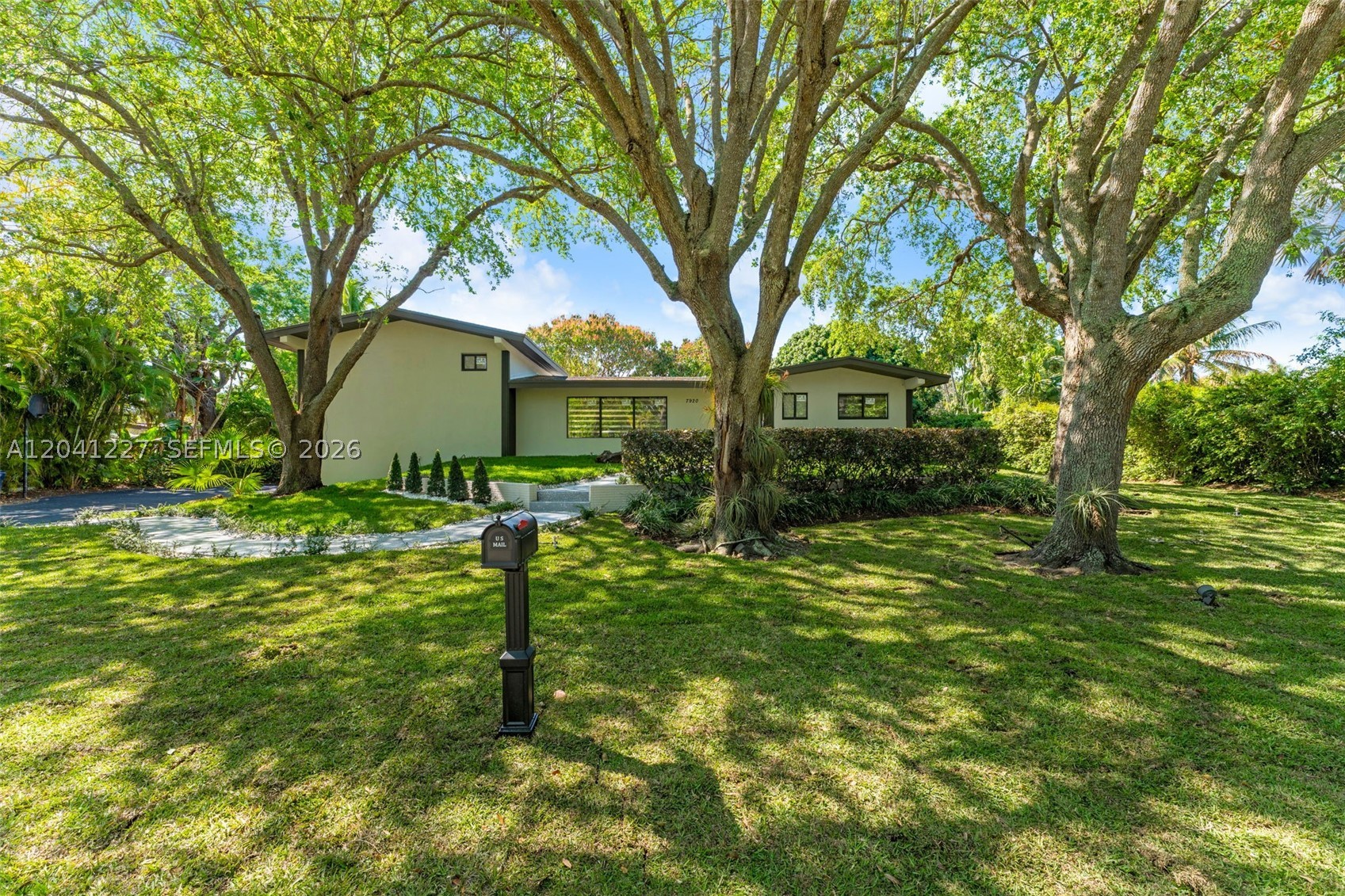 7920 SW 132nd St #0, Pinecrest FL 33156