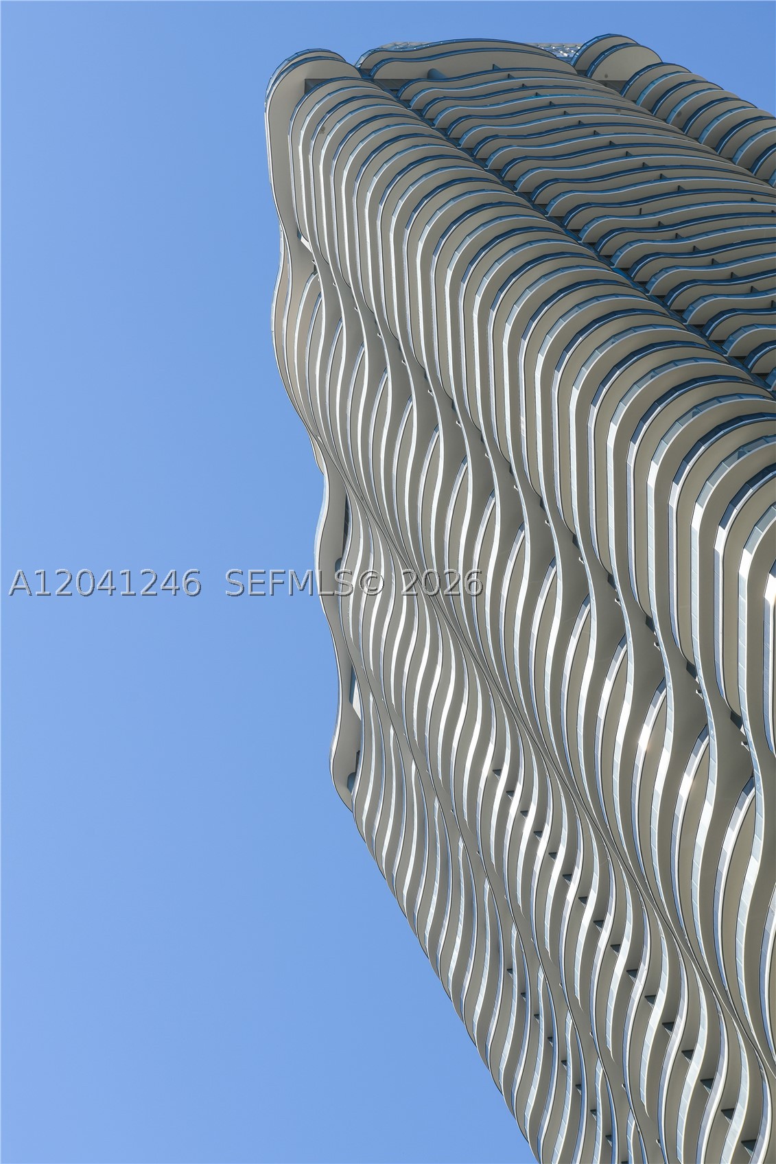 1000 Brickell Plz #2101, Miami FL 33131