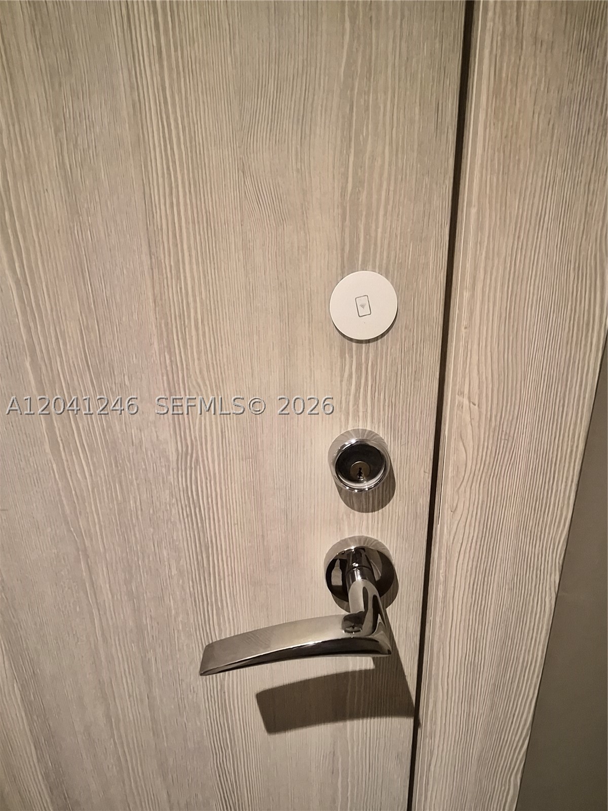 1000 Brickell Plz #2101, Miami FL 33131