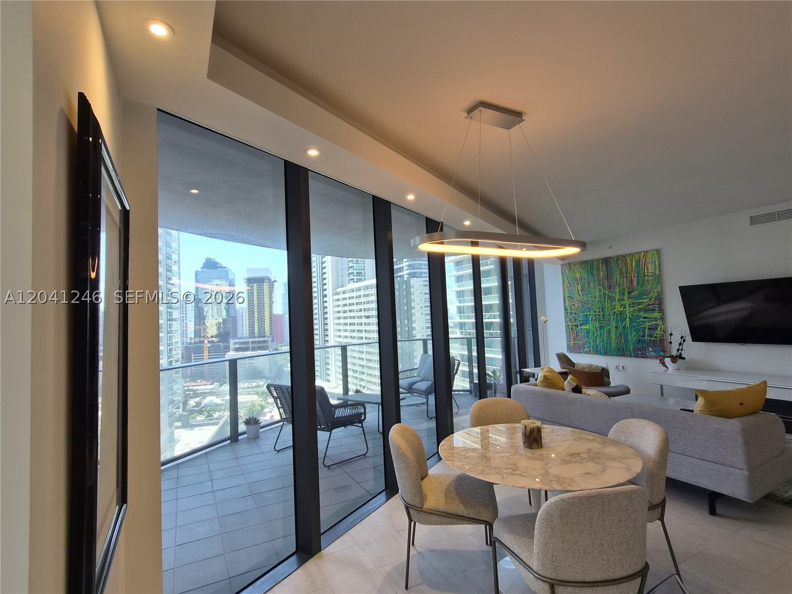 1000 Brickell Plz #2101, Miami FL 33131