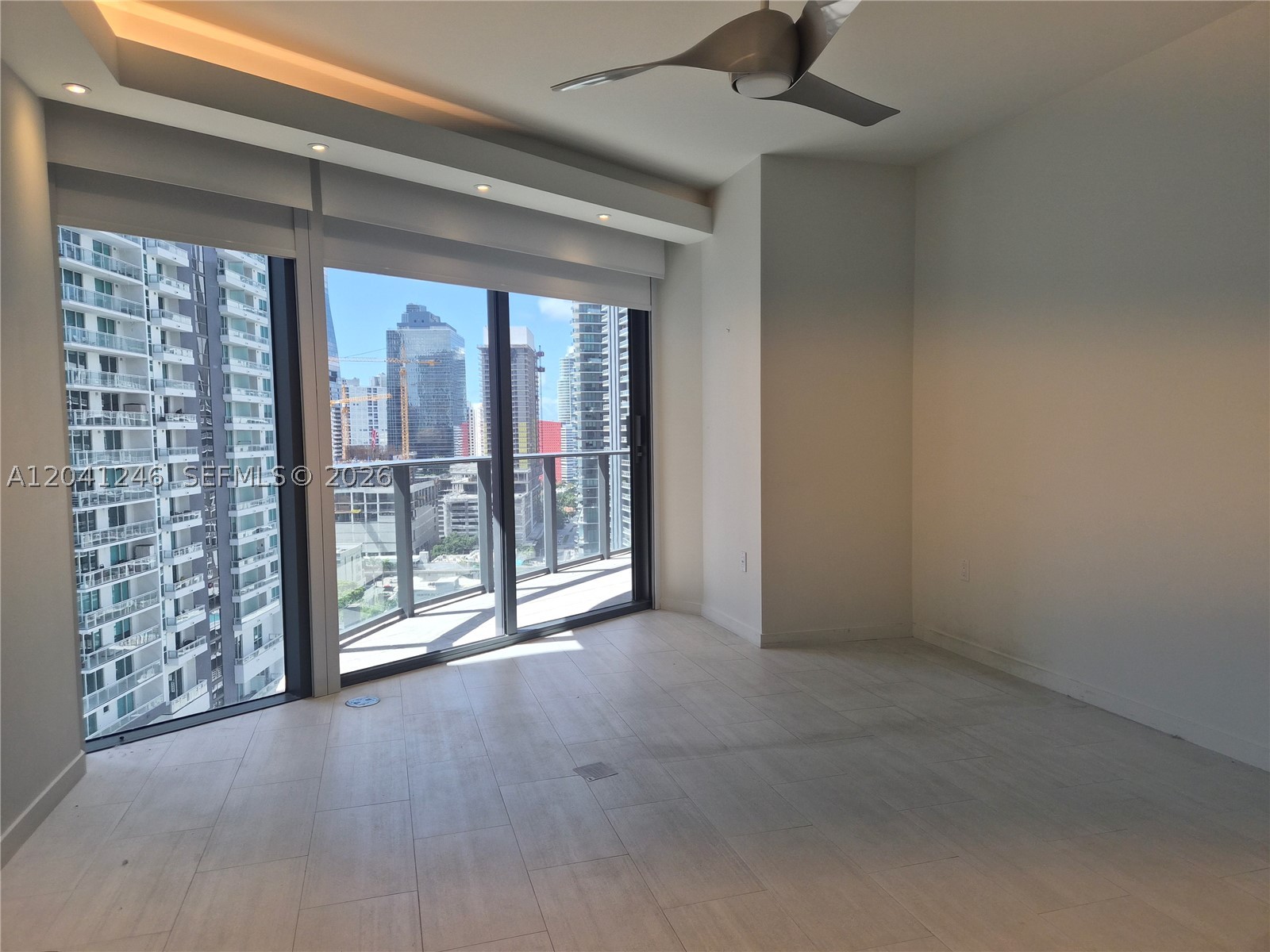 1000 Brickell Plz #2101, Miami FL 33131