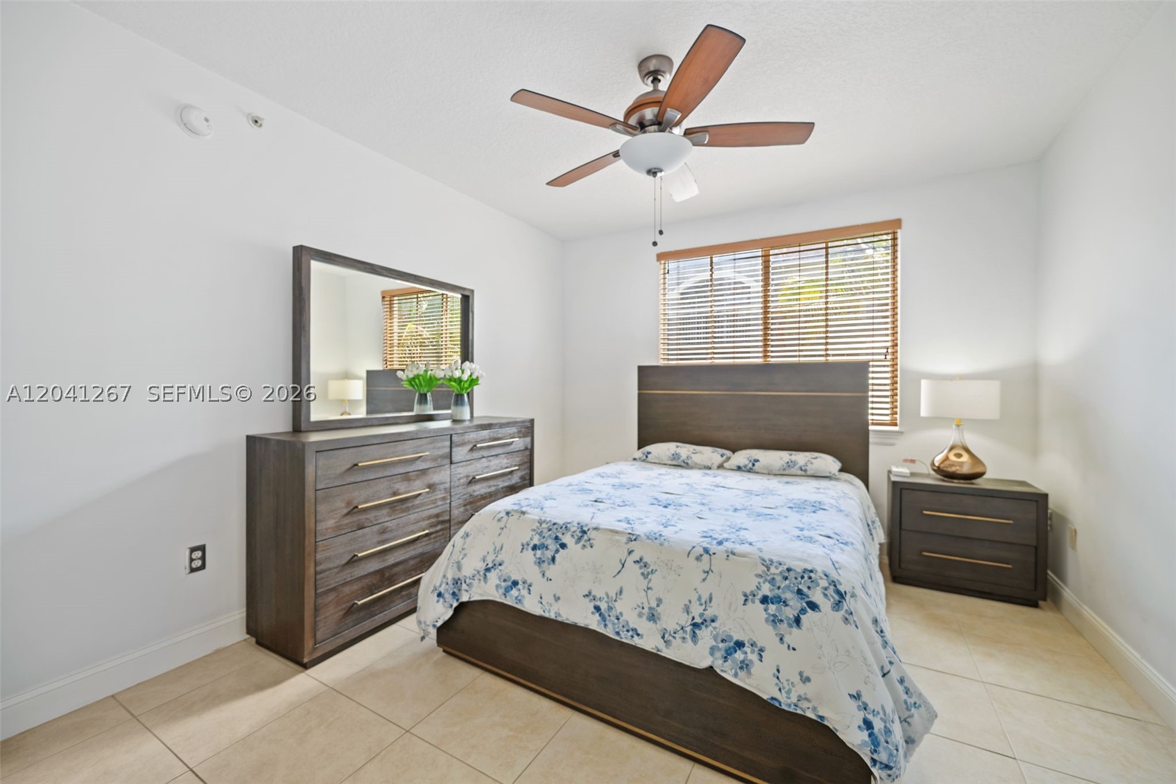 6861 SW 44th St #202, Miami FL 33155