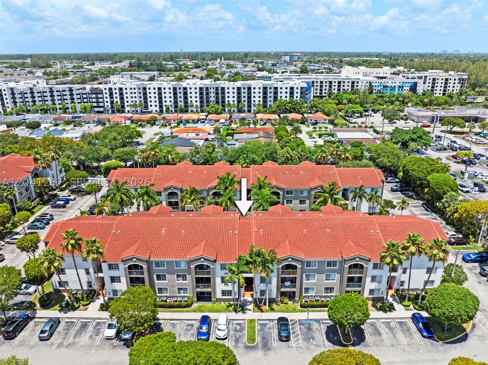 6861 SW 44th St #202, Miami FL 33155