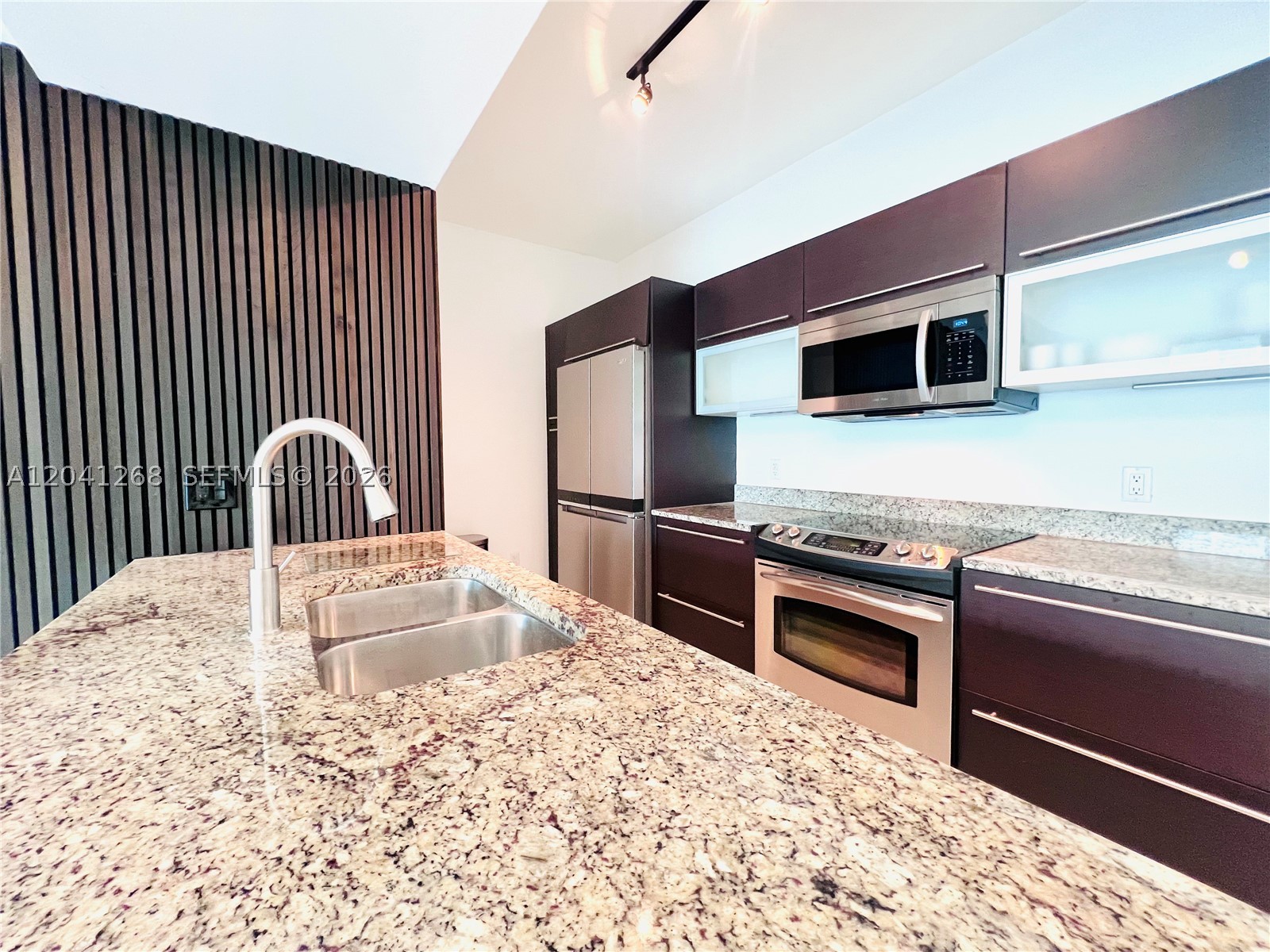 951 Brickell Ave #3300, Miami FL 33131