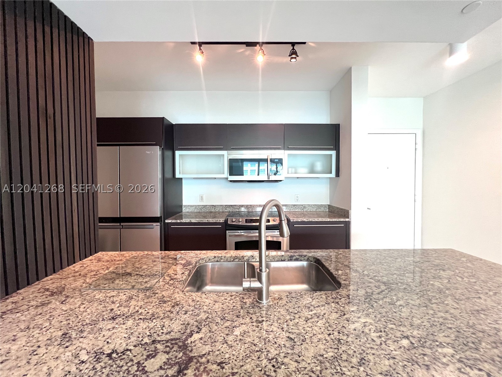 951 Brickell Ave #3300, Miami FL 33131