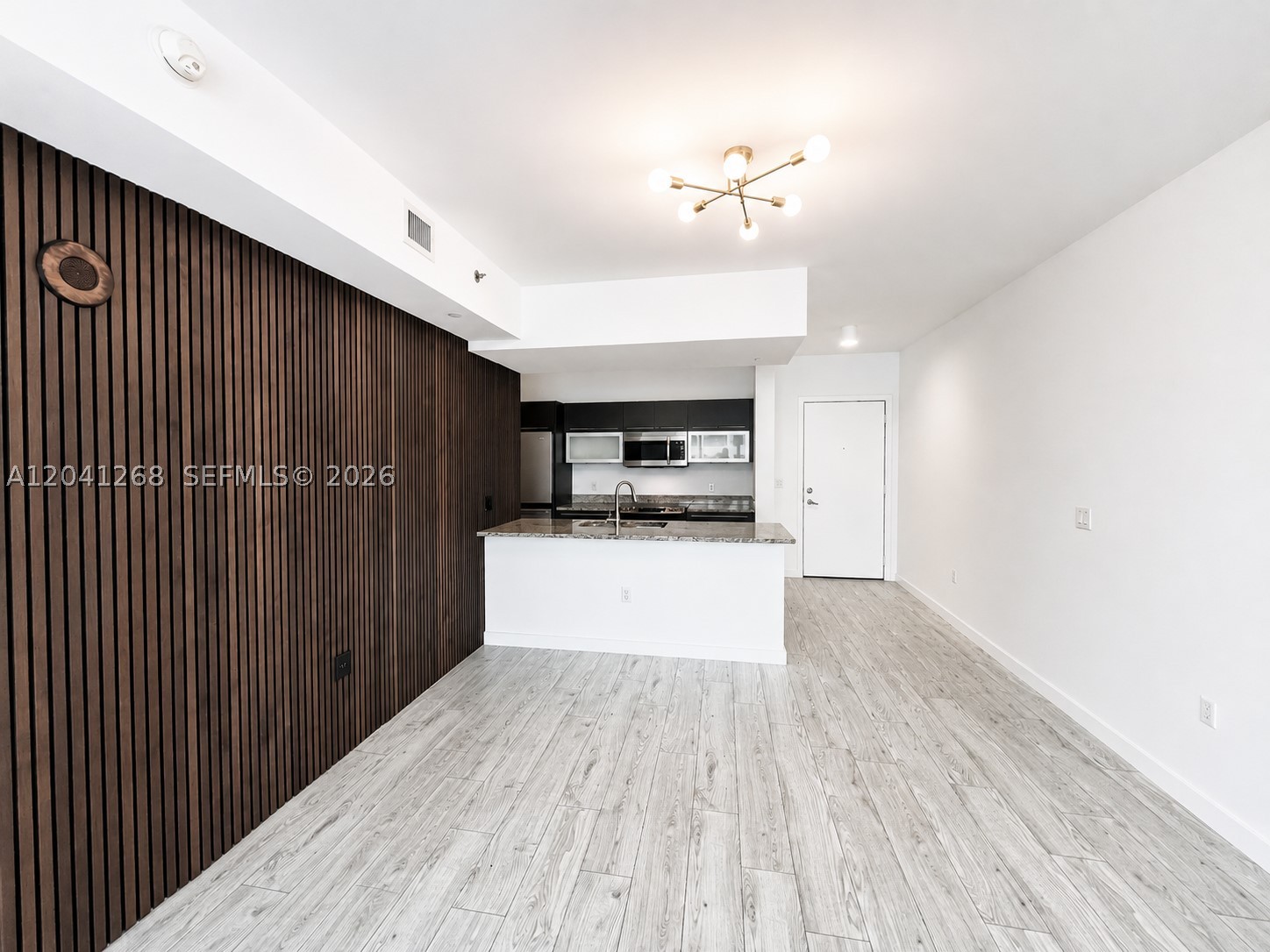 951 Brickell Ave #3300, Miami FL 33131