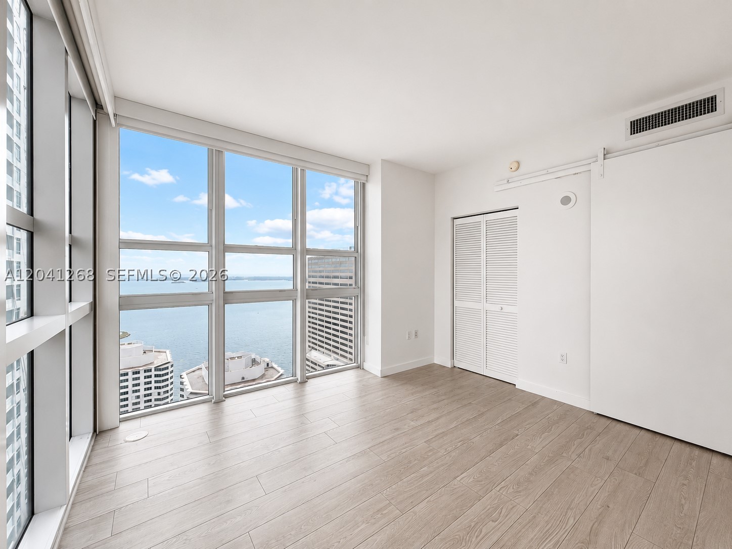 951 Brickell Ave #3300, Miami FL 33131