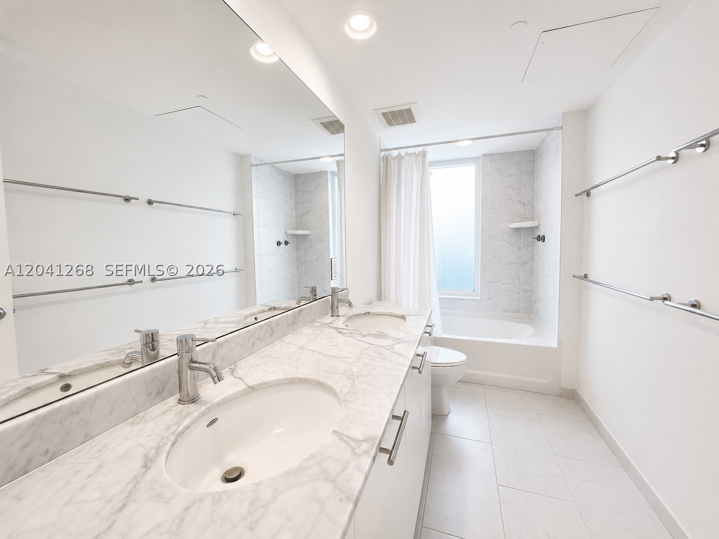 951 Brickell Ave #3300, Miami FL 33131