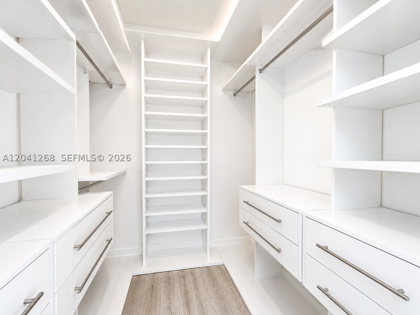 951 Brickell Ave #3300, Miami FL 33131