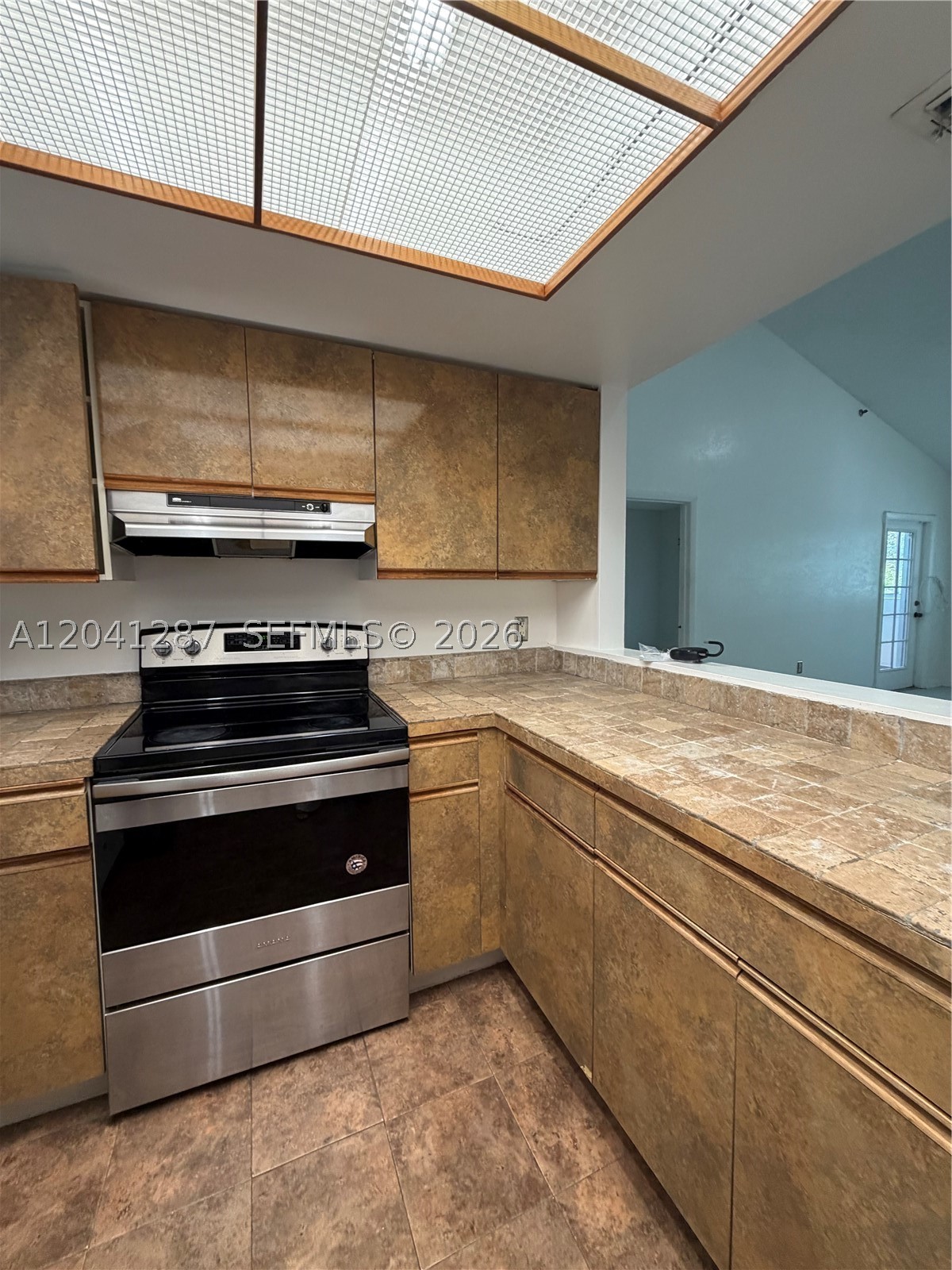 201 NW 7th St #408, Miami FL 33136