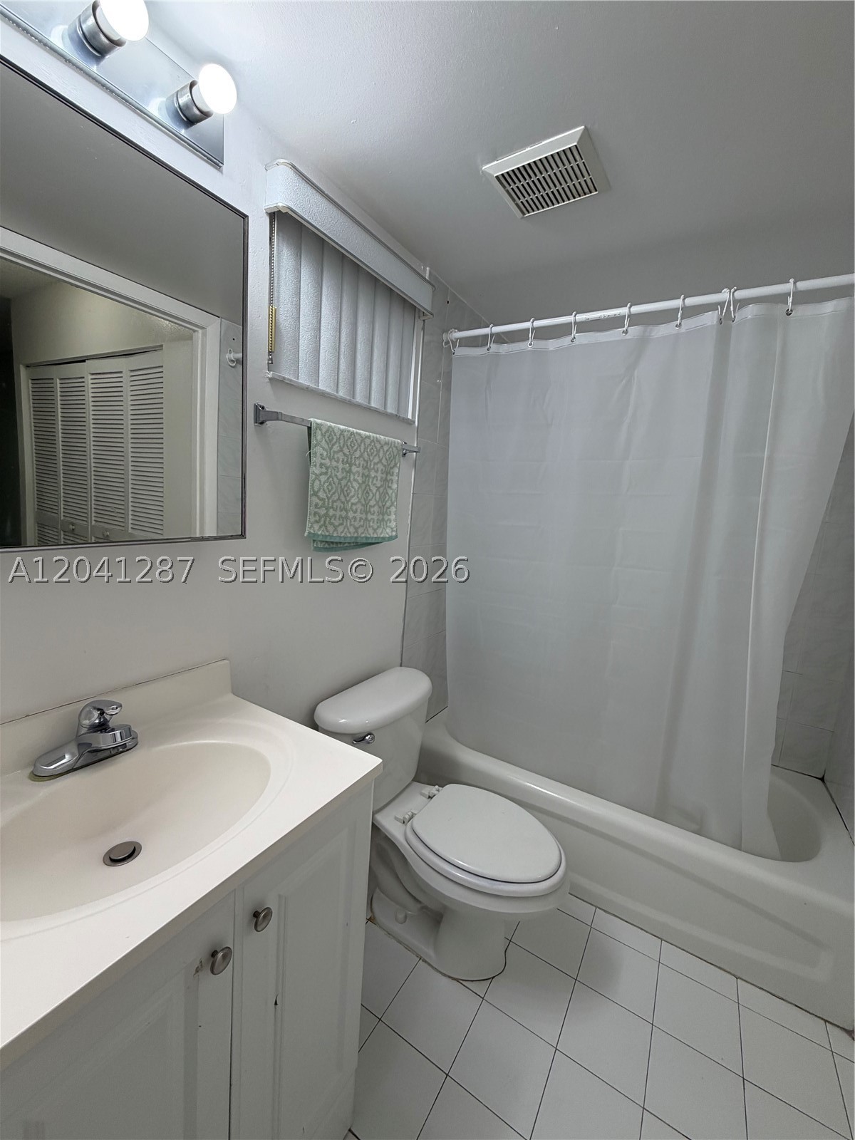 201 NW 7th St #408, Miami FL 33136