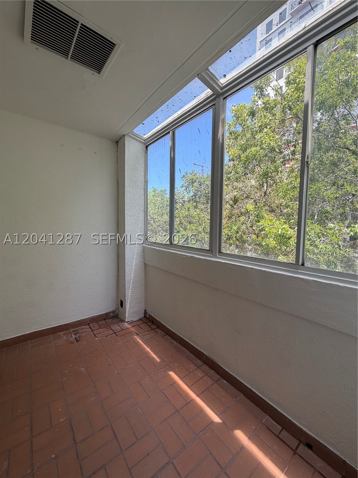 201 NW 7th St #408, Miami FL 33136