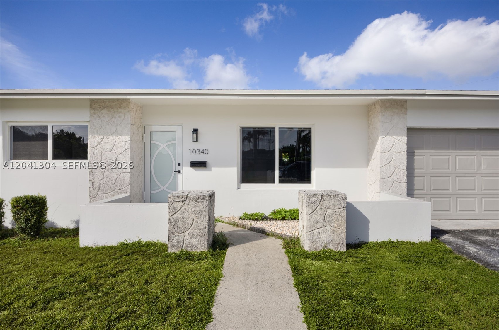 10340 SW 157th St, Miami FL 33157